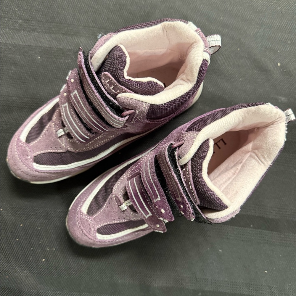 L.L. Bean Women’s  Purple and Pink Winter Velcro Boots